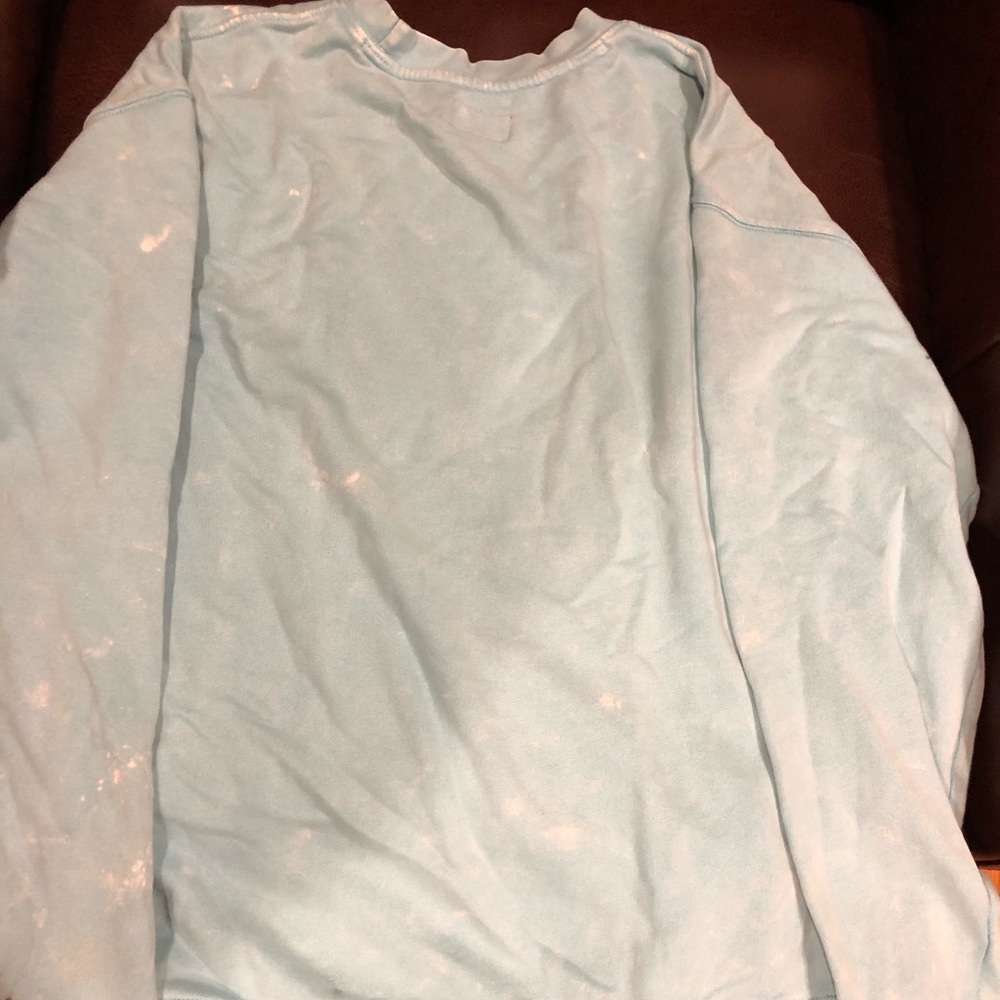 Selling because my ex gave it to me - Picture 3 of 6